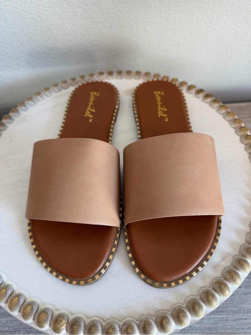 Bonnibel Tan Neutral Embellished Flat Slide Summer Casual Sandals 7.5 - Picture 2 of 9